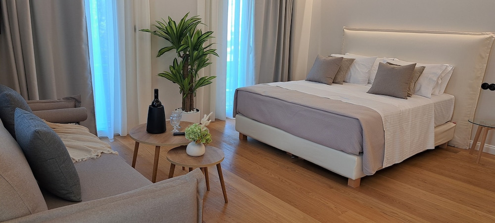 Verani Suites — 4-Star Luxury Hotel in Lefkada, Greece