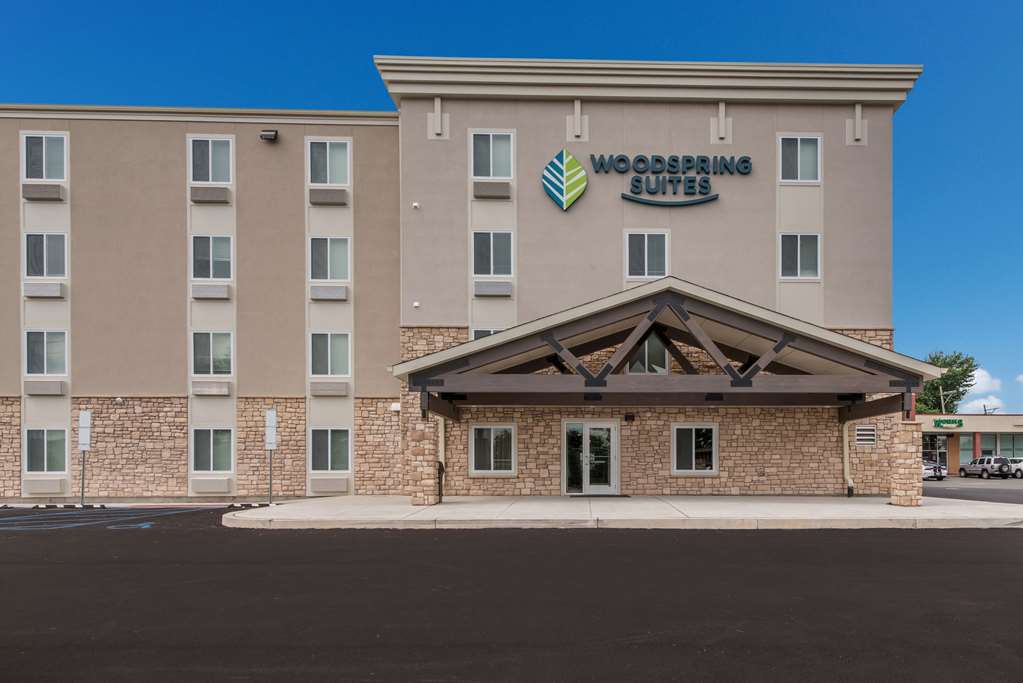 Woodspring Suites Philadelphia Northeast - photo 3