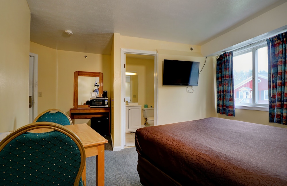 Brookside Motel And Cottages - photo 23