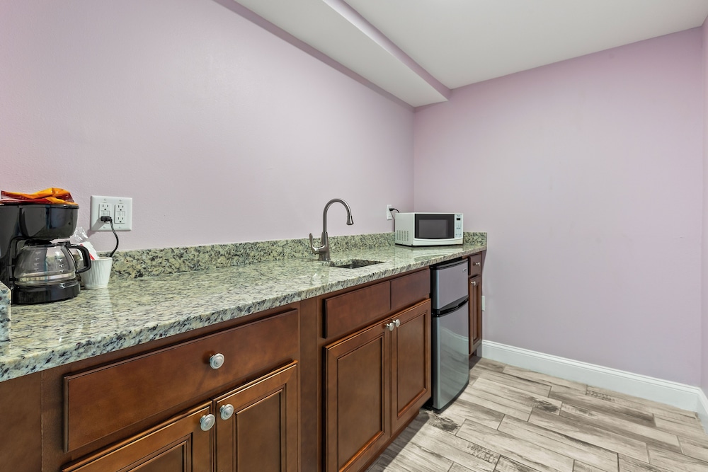 Atlantic Shores Motel - photo 23