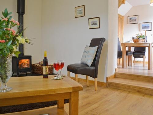 Shepherds Lodge — 4-Star Luxury Hotel in None, United Kingdom