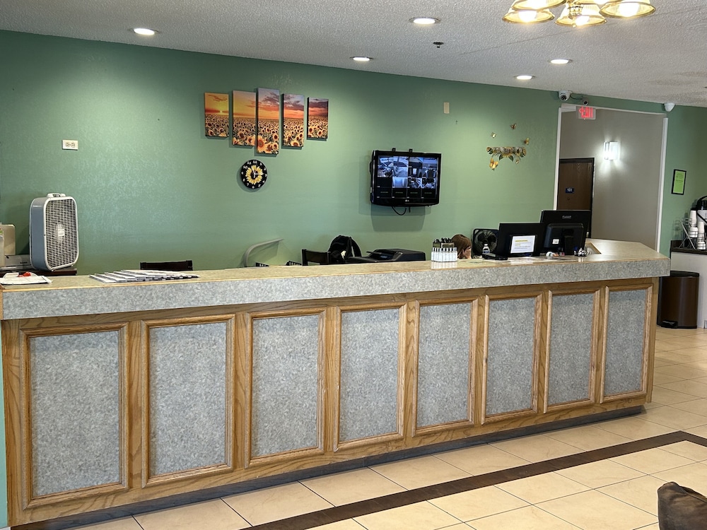 McPherson Inn - photo 2