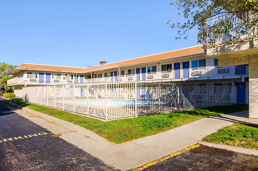 Motel 6 Mitchell SD - photo 5