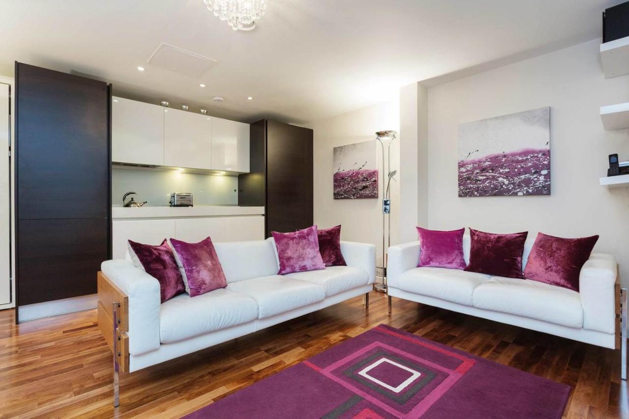Veeve Brilliant Barbican — 4-Star Luxury Hotel in London, United Kingdom