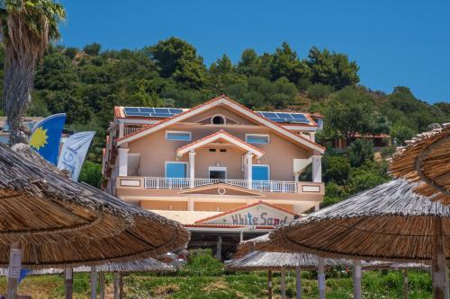 White Sands Beach Hotel — Kanalaki — photo 4