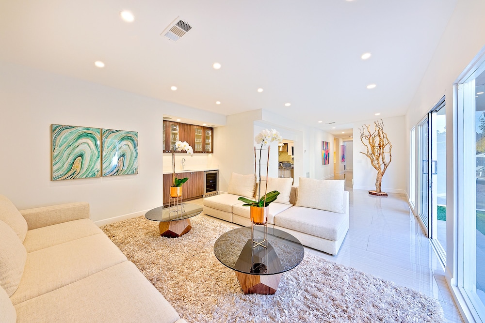 Beverly Hills Luxury Modern Palace - photo 17
