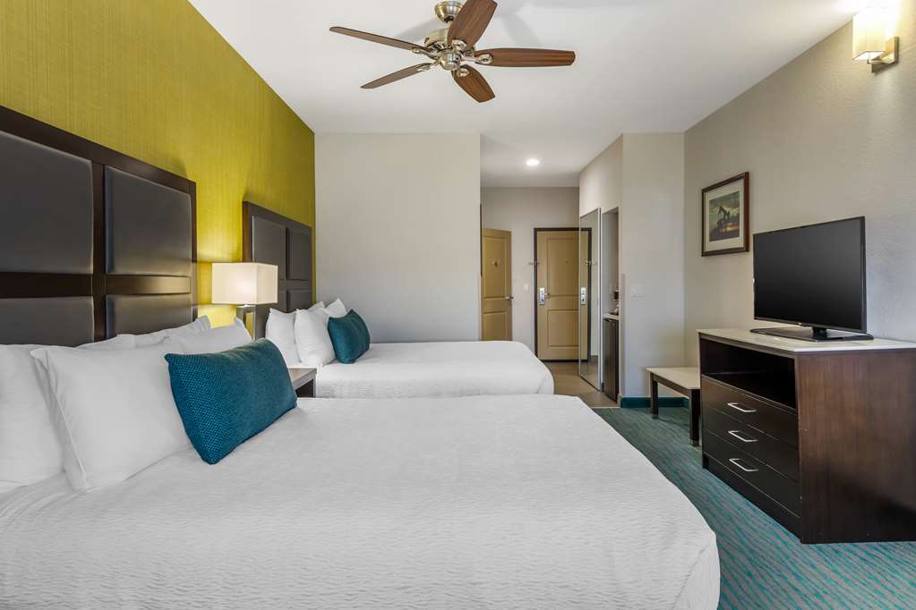 Best Western Plus Taft Inn - photo 36