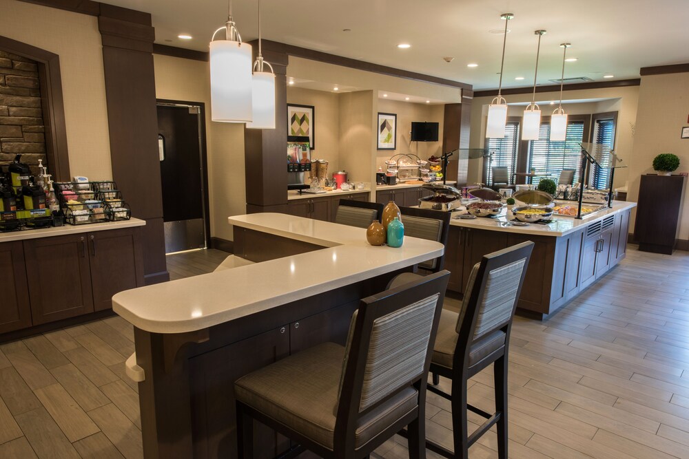 Staybridge Suites Albany Wolf Rd Colonie Center by IHG - photo 27