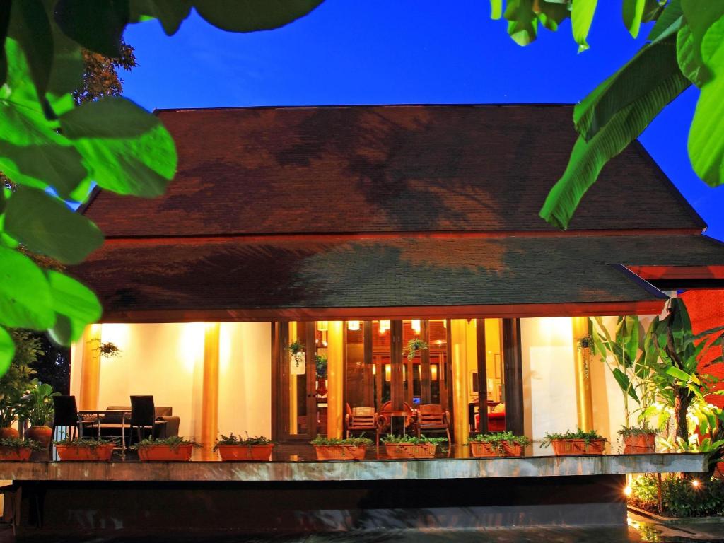 Iudia on the River in Phra Nakhon Si Ayutthaya, Thailand