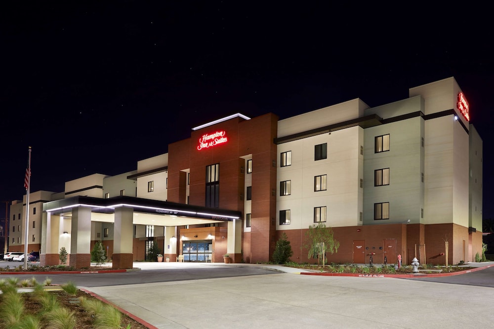 Hampton Inn & Suites Sacramento at Csus - photo 61