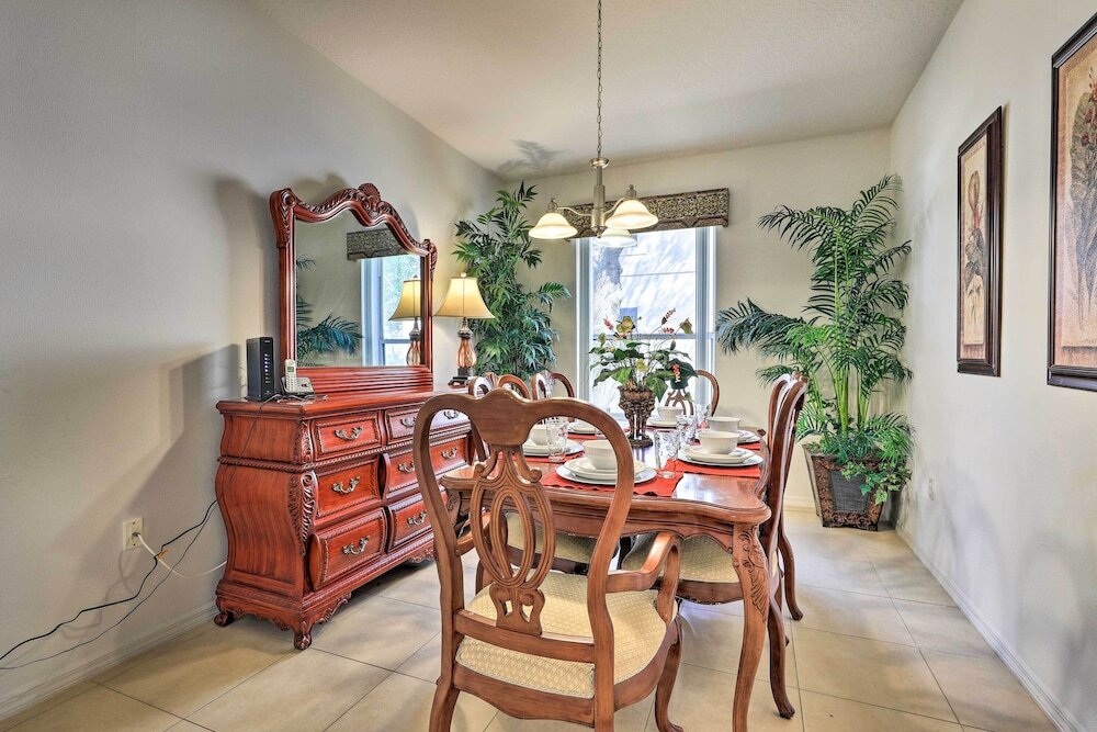 Kissimmee Condo with Resort Perks 5 Mi to Disney - photo 11