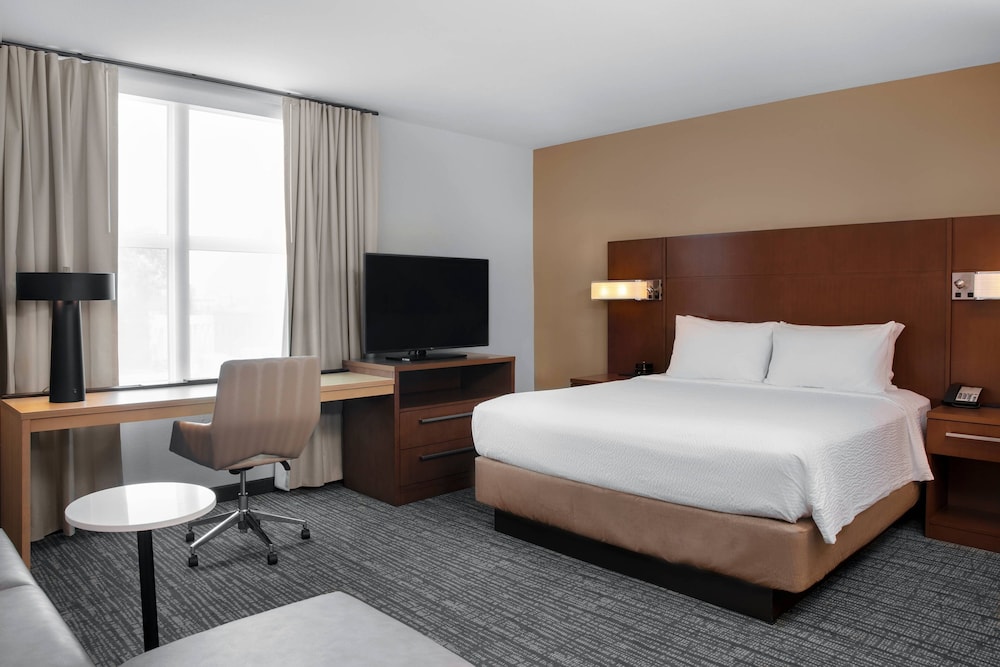 Residence Inn by Marriott Norwalk - photo 9