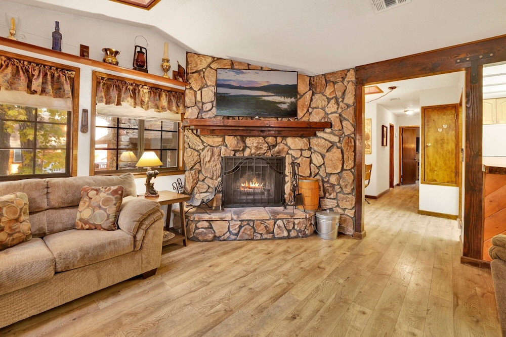 Moose Inn by Big Bear Vacations - photo 13