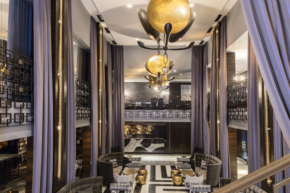 Empire Hotel - photo 3