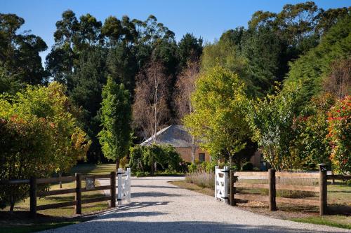 Maison 24 — 4-Star Luxury Hotel in Trentham, Australia
