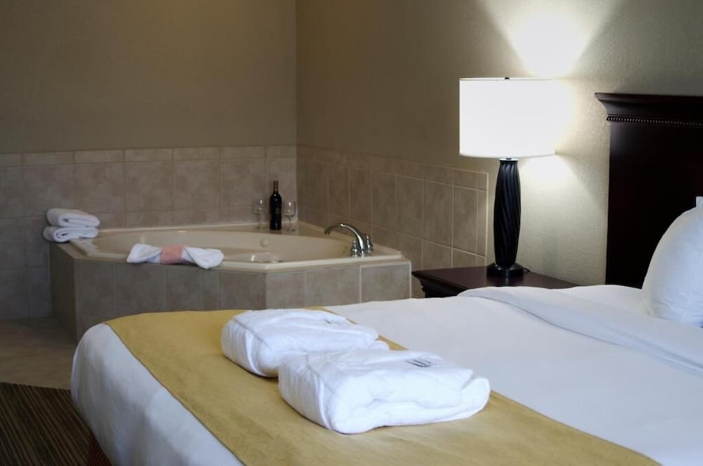 Country Inn & Suites by Radisson Ithaca NY - photo 17