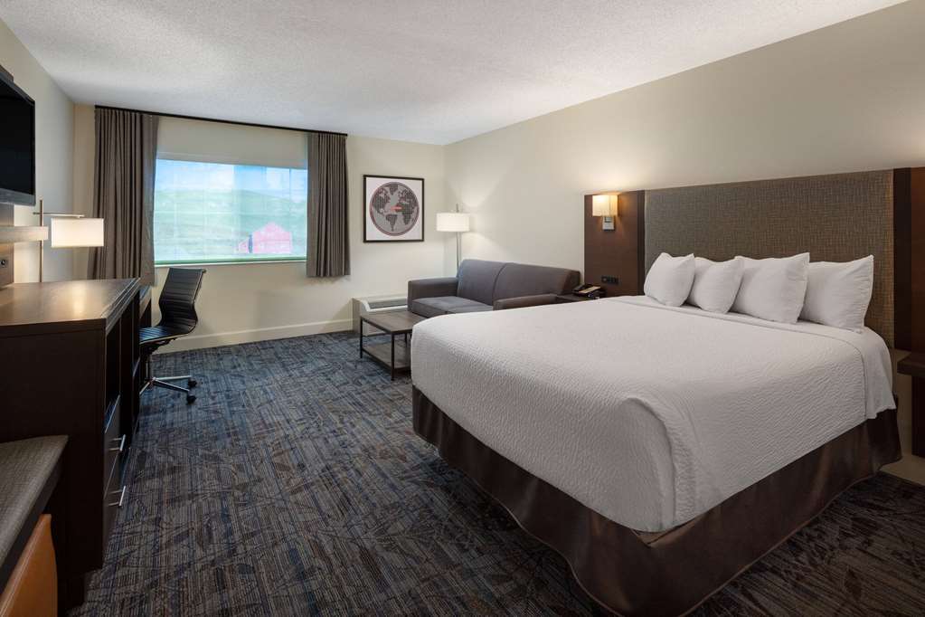 Ramada by Wyndham Spokane Airport - photo 16