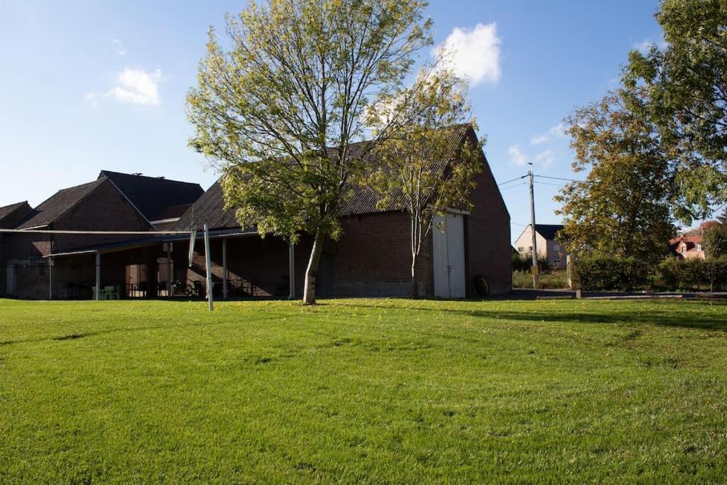 Doornhof rustig gelegen vakantiehuis in Haaltert, Belgium