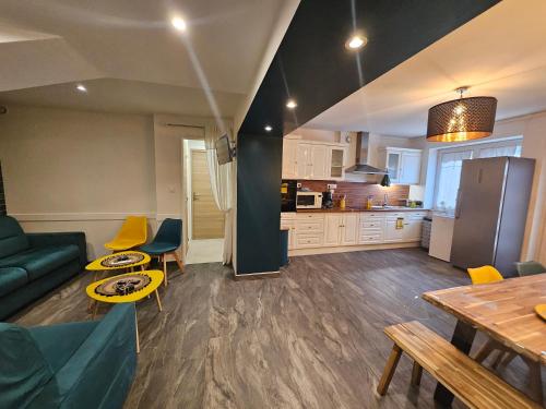 Le Loft Bleu 16 Couchages Classe 3 Etoiles in Sablons, France