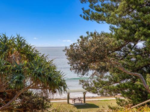 Marg's Oceanstays Oceanfront - last minute hotel in Unknown City