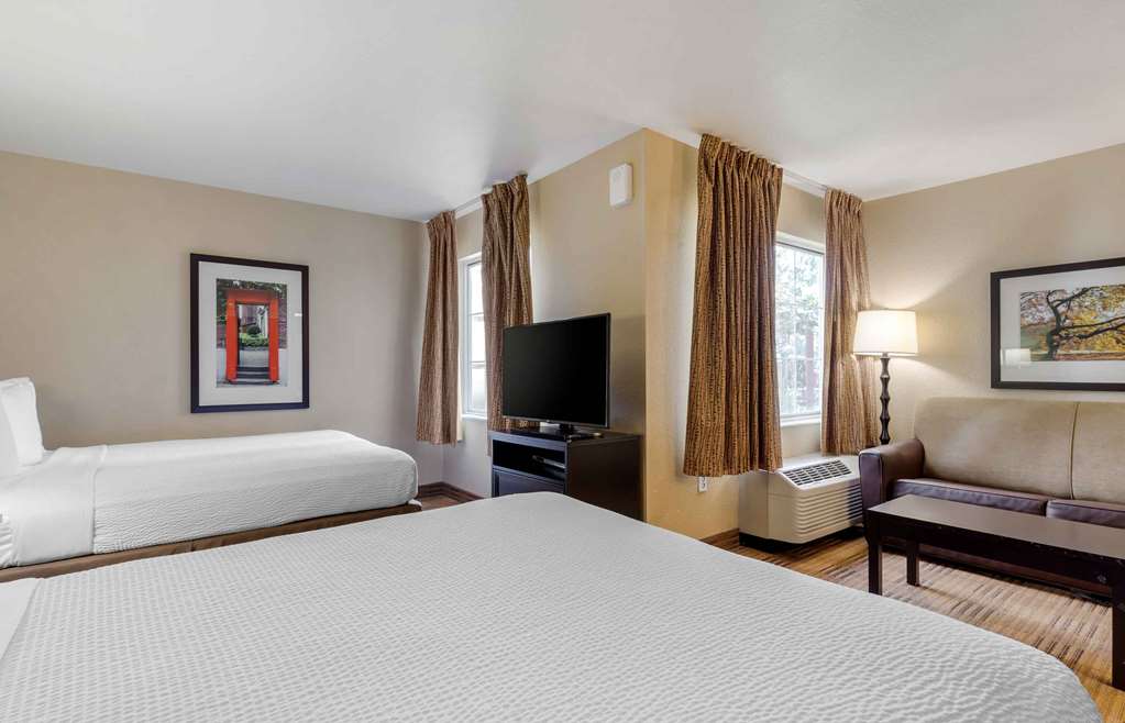 Extended Stay America Suites Pleasanton Chabot Dr - photo 25