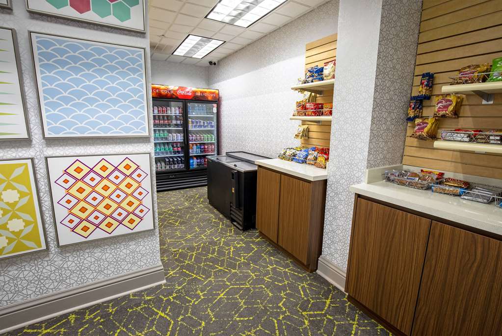 Wingate by Wyndham Lafayette Airport - photo 31