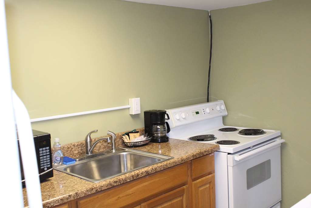Baymont by Wyndham Front Royal Near Shenandoah National Park - photo 23