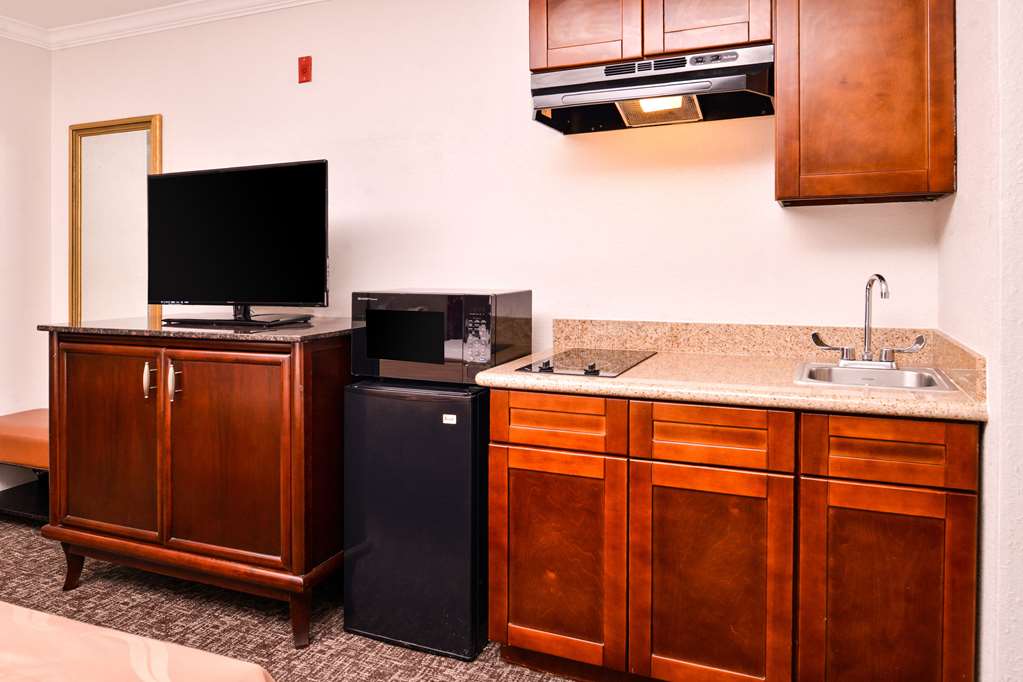 Quality Inn & Suites Beaumont - photo 19