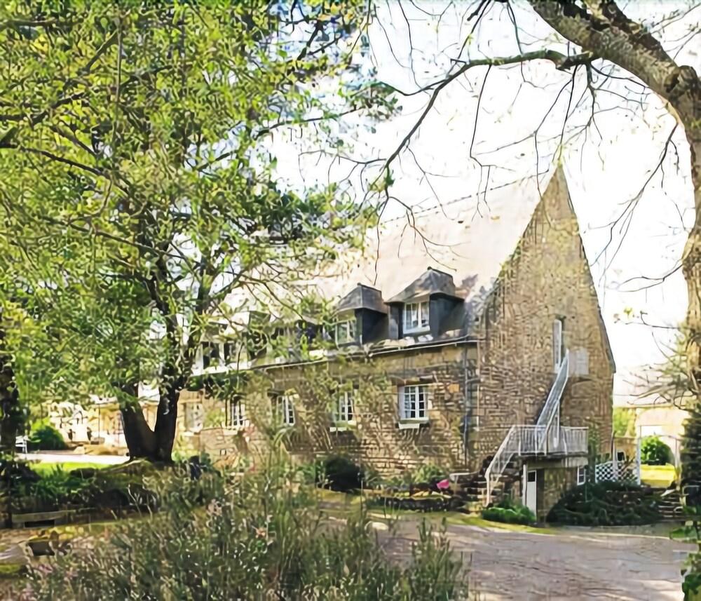 H tel de Kerlon — hotel in Plouhinec