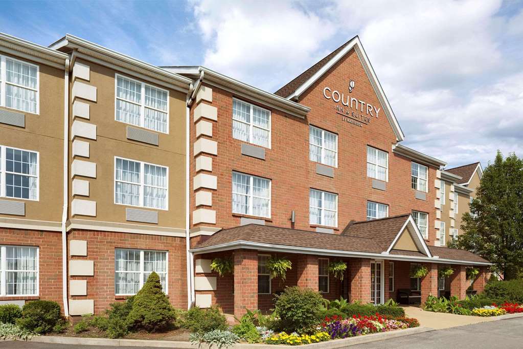 Country Inn & Suites by Radisson Macedonia OH — hotel in Macedonia
