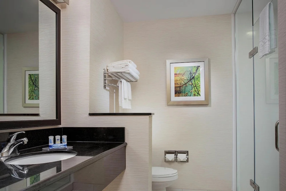 Fairfield By Marriott Inn & Suites East Hartford - photo 7