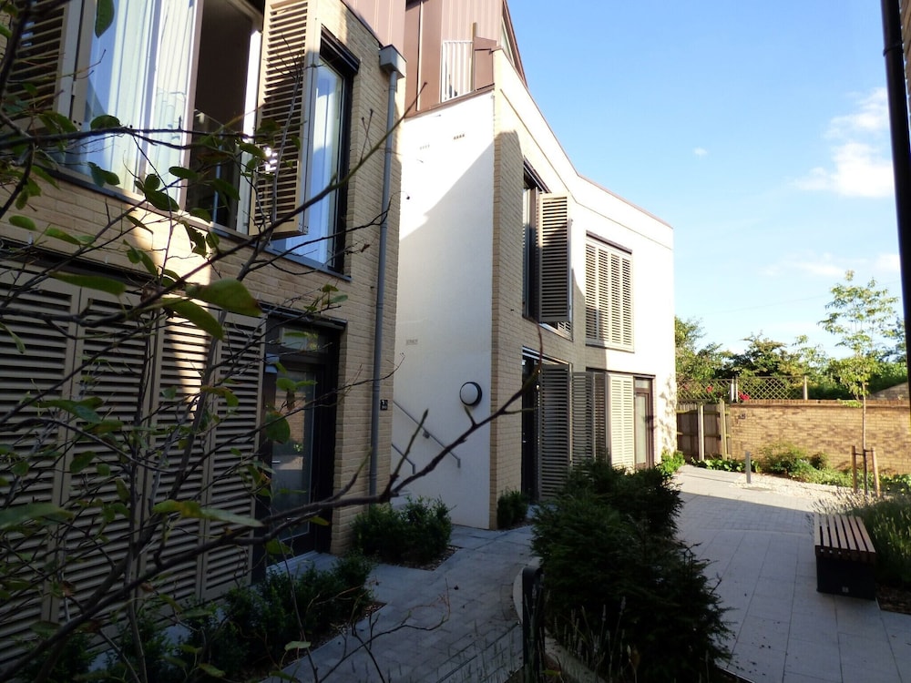 Your Space Nelson Court — 4-Star Luxury Hotel in Cambridge, United Kingdom