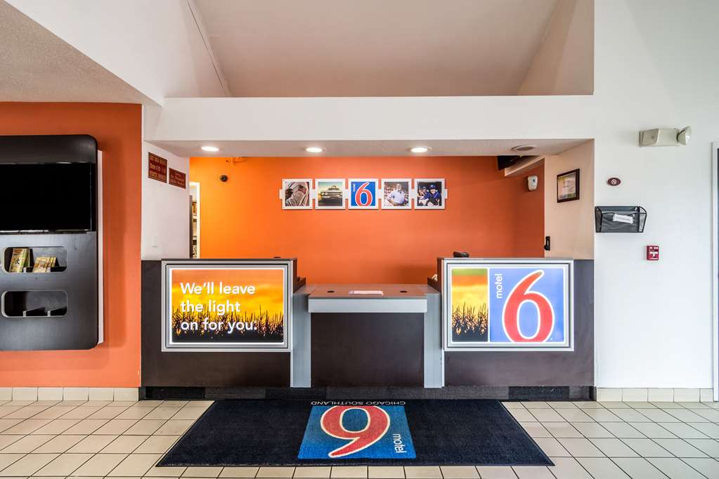 Motel 6 Harvey IL - photo 23