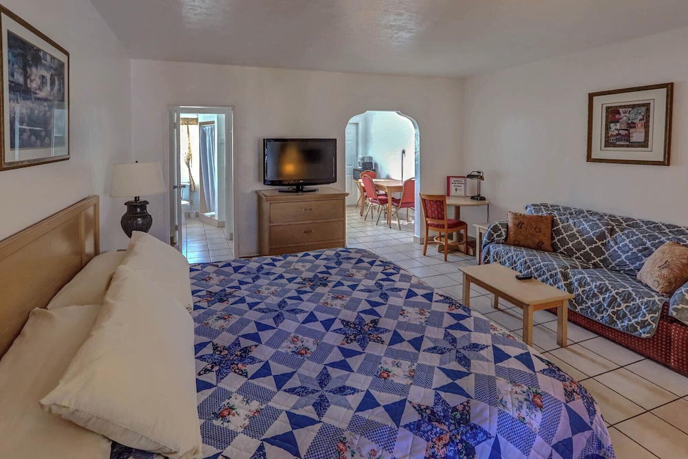 Richard's Motel Extended Stay - photo 36
