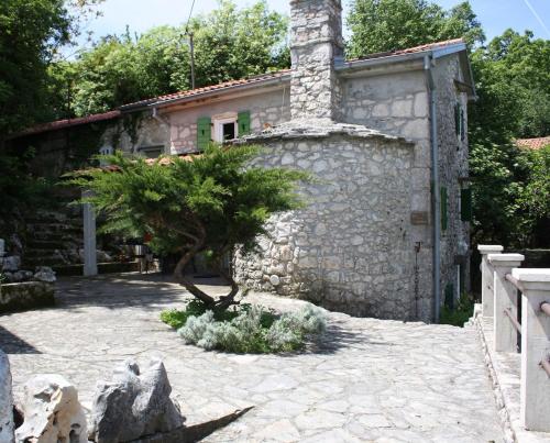 Romantisches Steinhaus Flora in Filipasi in Moscenicka Draga, Croatia
