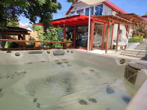 Cinegefészek Nyaralóház in Siofok, Hungary