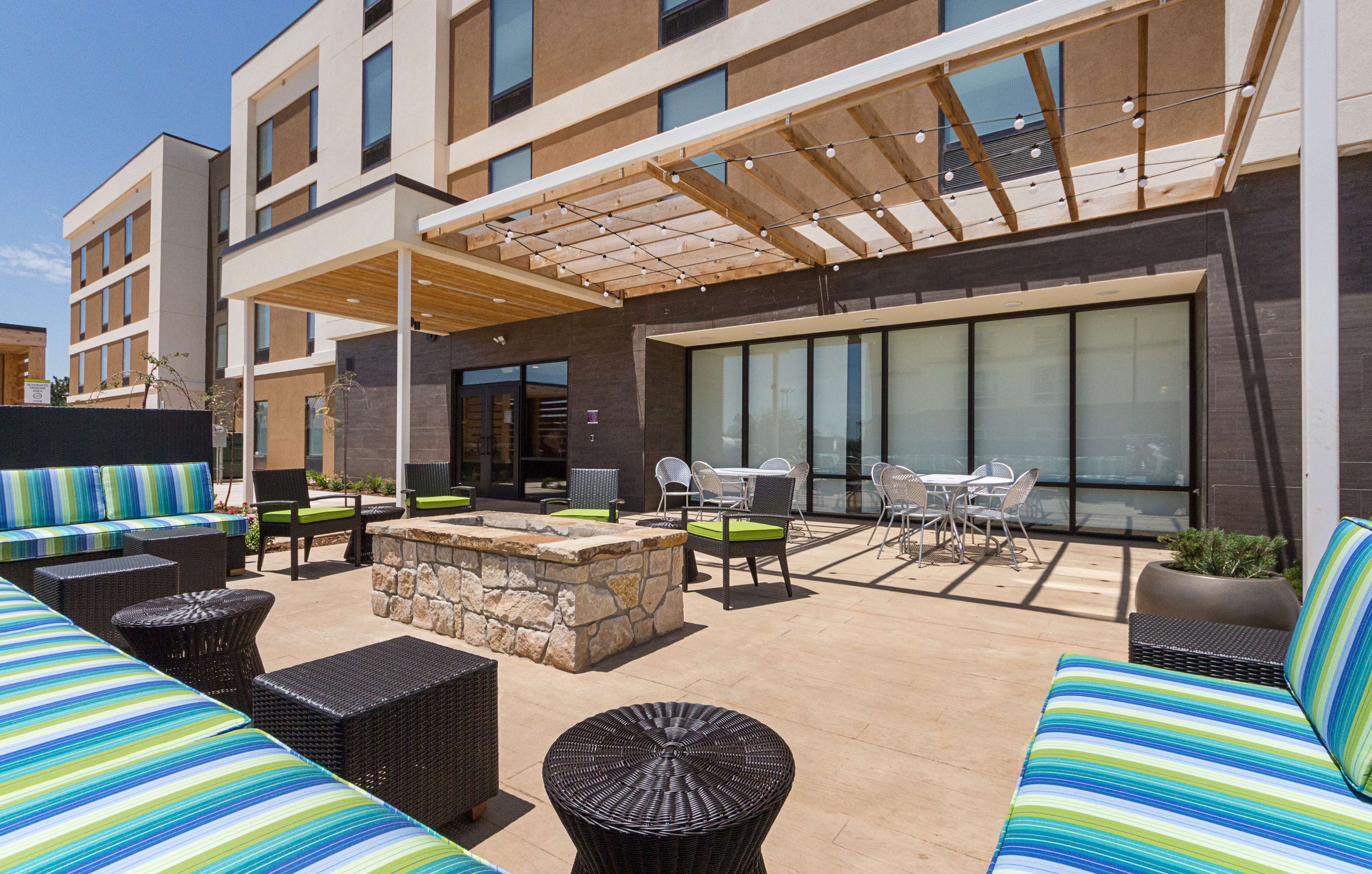 Home2 Suites by Hilton Oklahoma City Yukon - photo 3