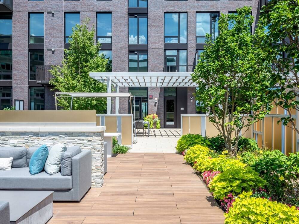 Global Luxury Suites at Reston Town Center - photo 133