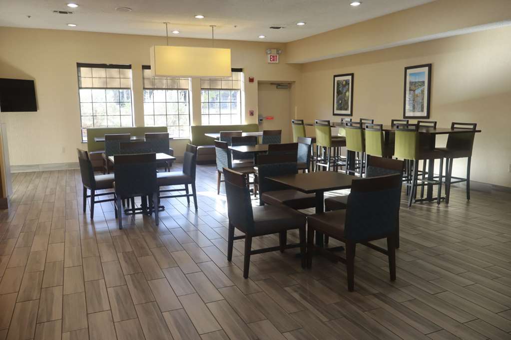 Comfort Inn & Suites Burnet - photo 37