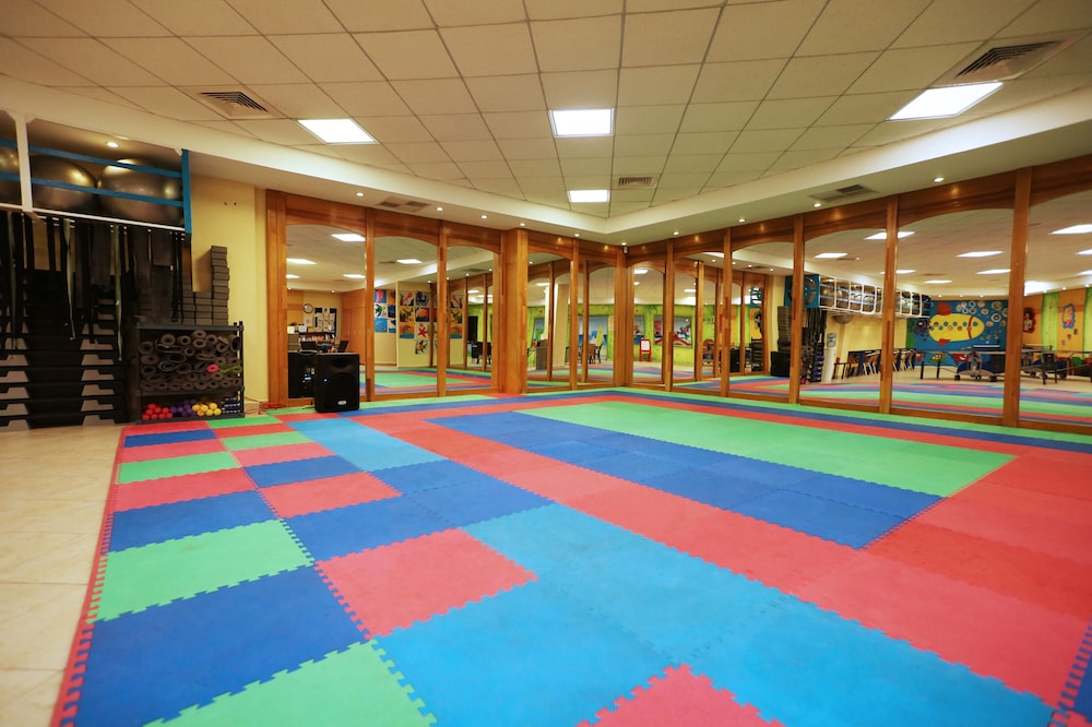 Childrens Play Area - Indoor