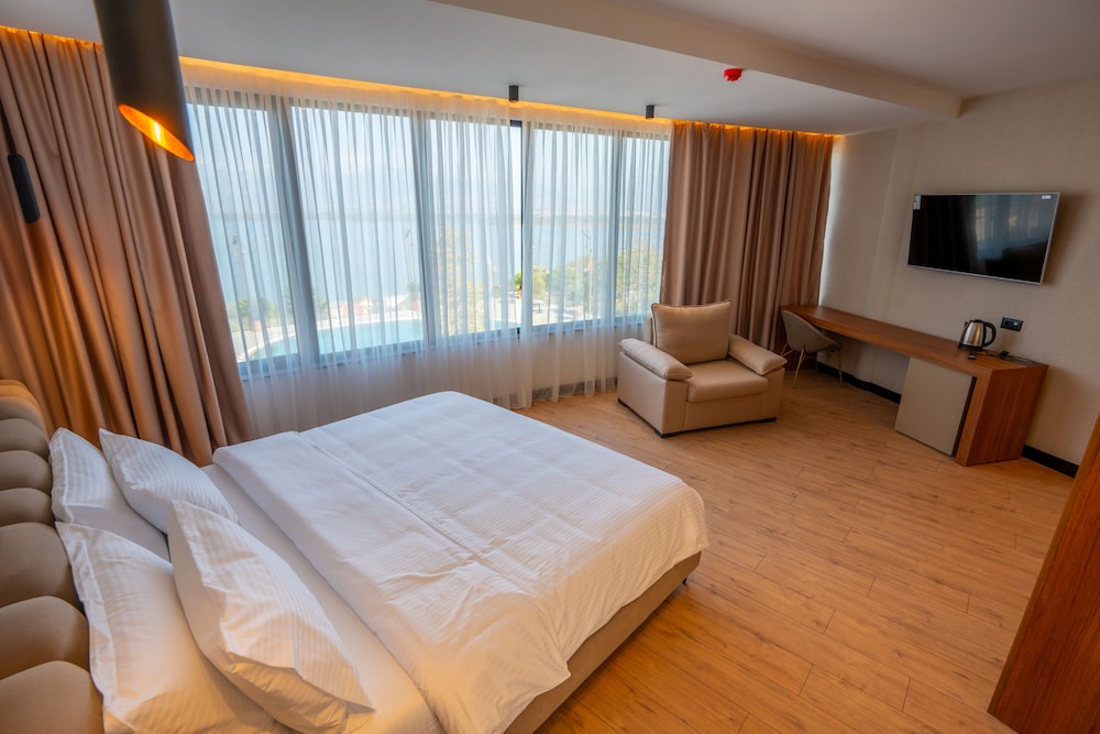 Duomo Resort — Shkoder — photo 3