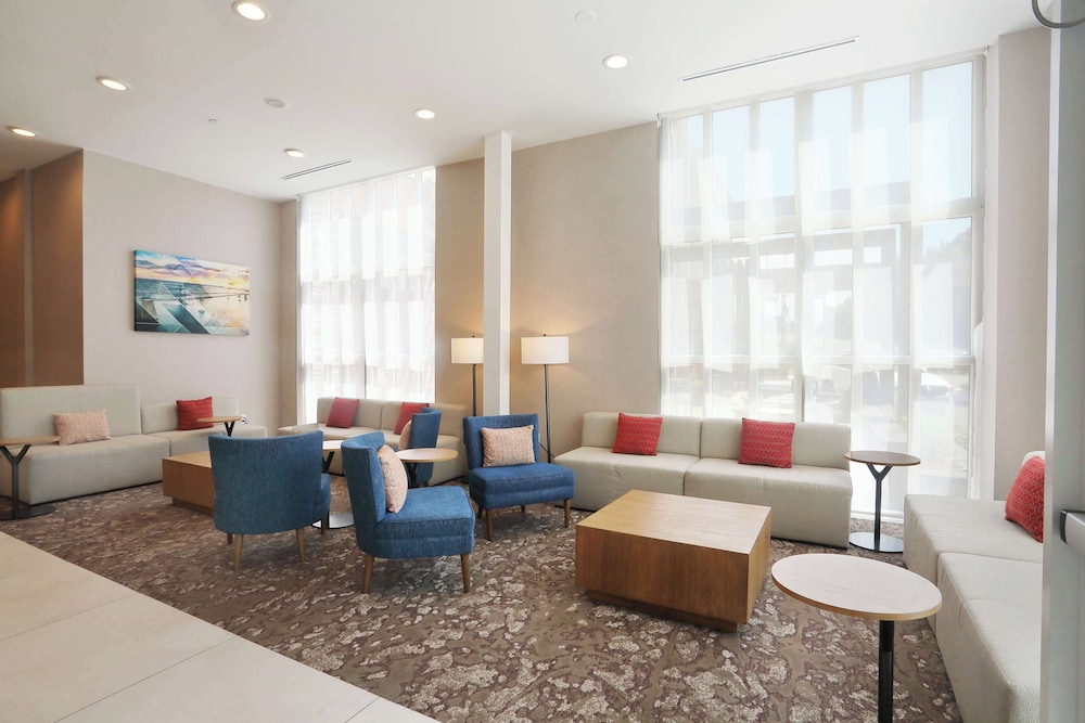 Hilton Garden Inn Bel Air - photo 58
