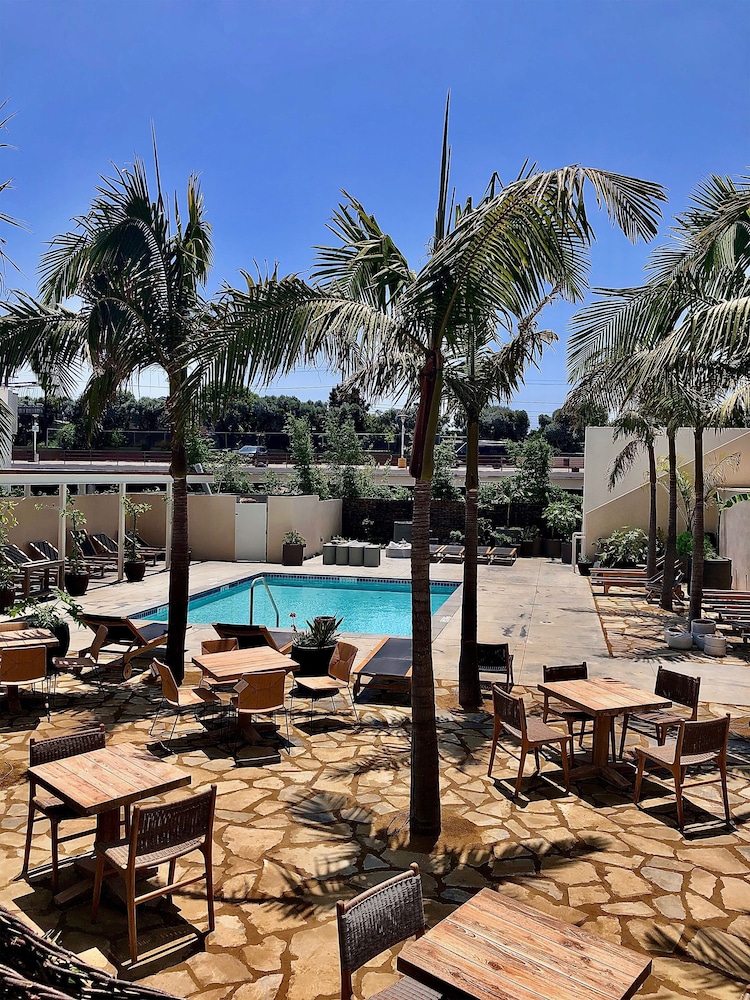 Hotel June West L.A. a Member of Design Hotels - photo 36