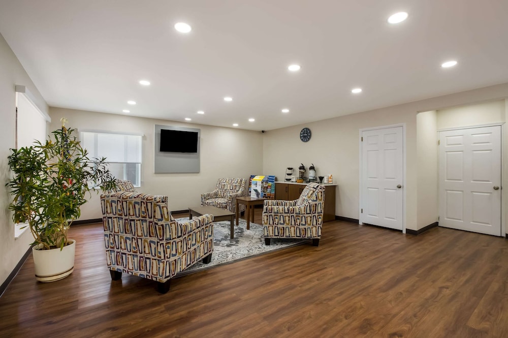Quality Inn & Suites Millville - photo 3