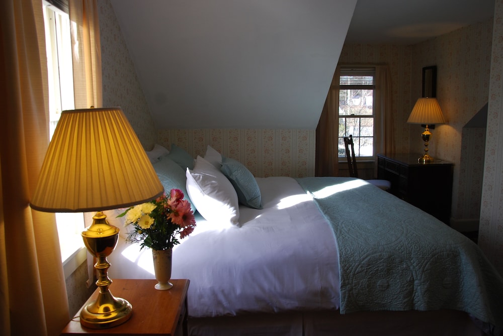 Spring Hill Inn - photo 15