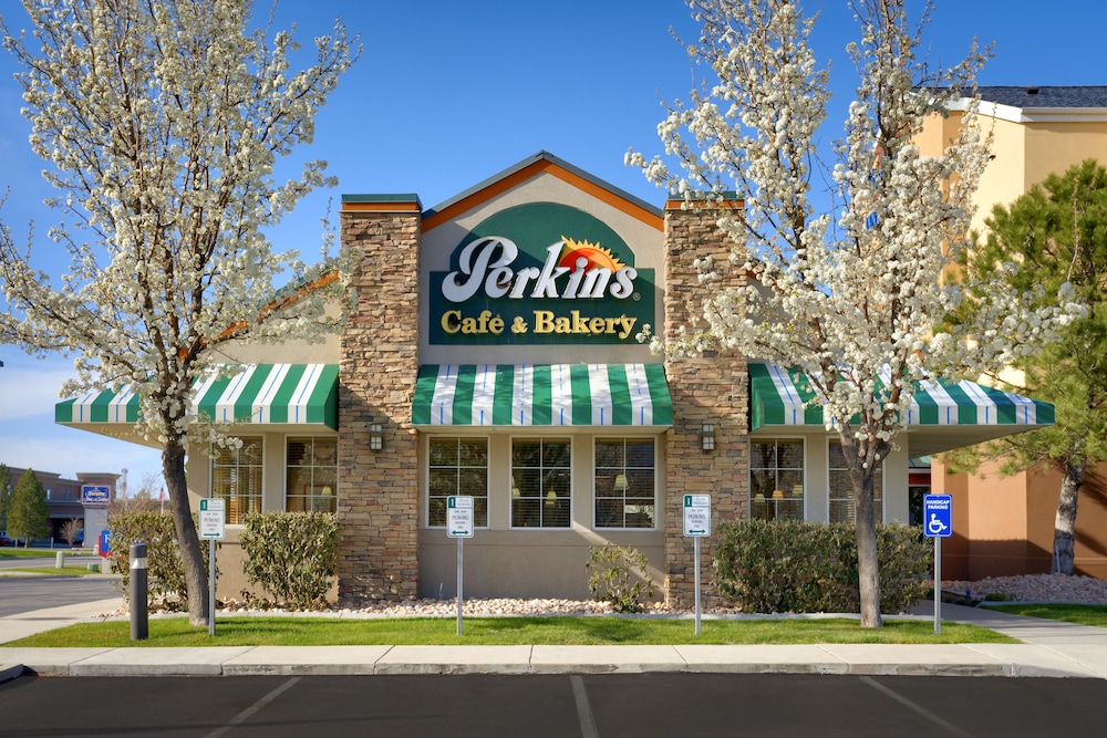Spark by Hilton Salt Lake City Airport - photo 24