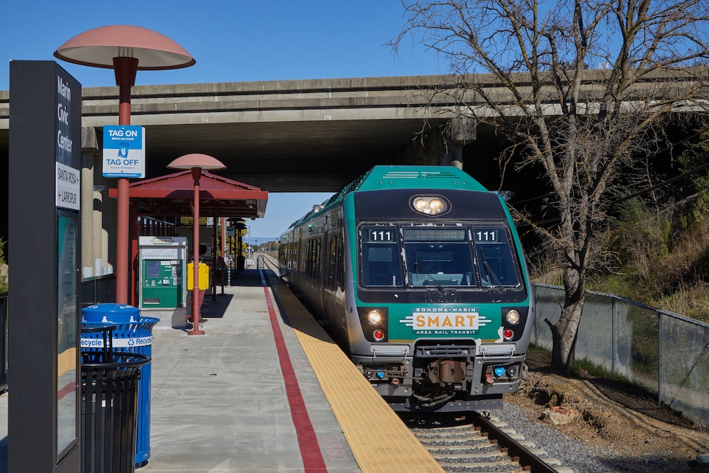 Embassy Suites by Hilton San Rafael at Marin Center - photo 63