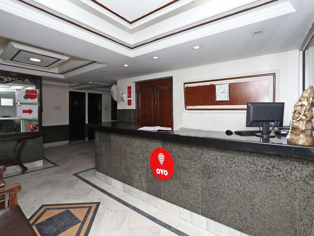 OYO 9769 Hotel Chanakya Inn — hotel in Patna
