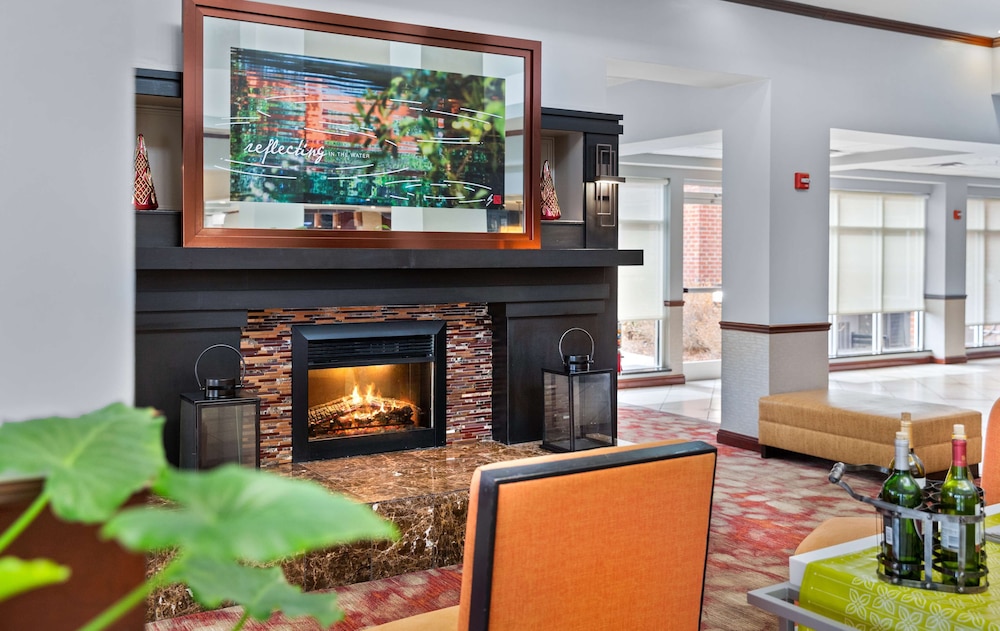 Hilton Garden Inn Starkville - photo 21