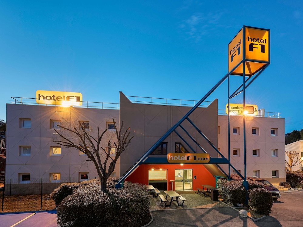 hotelF1 Beauvais in Beauvais, France